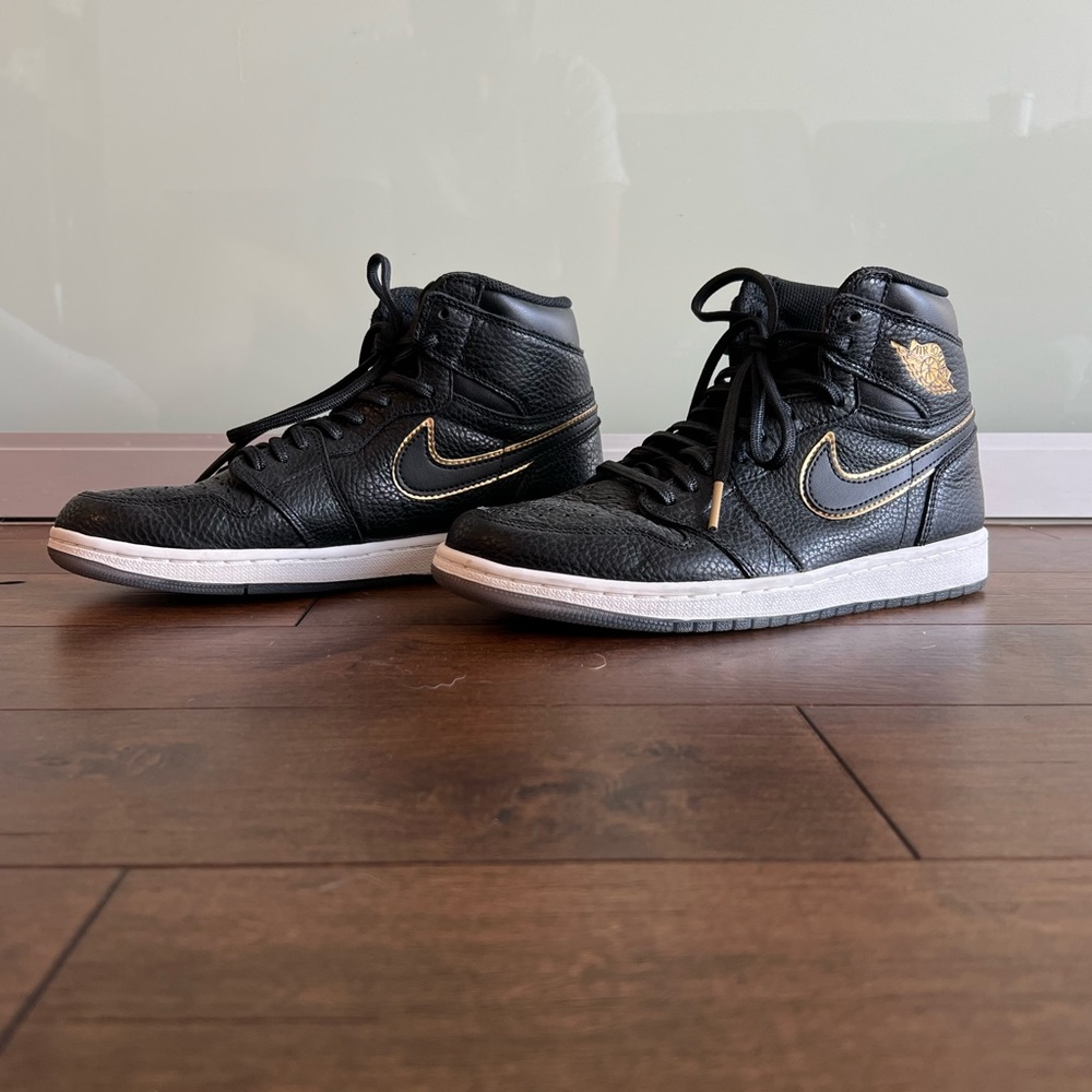 Air Jordan Retro 1 High OG city of flight Sneaker